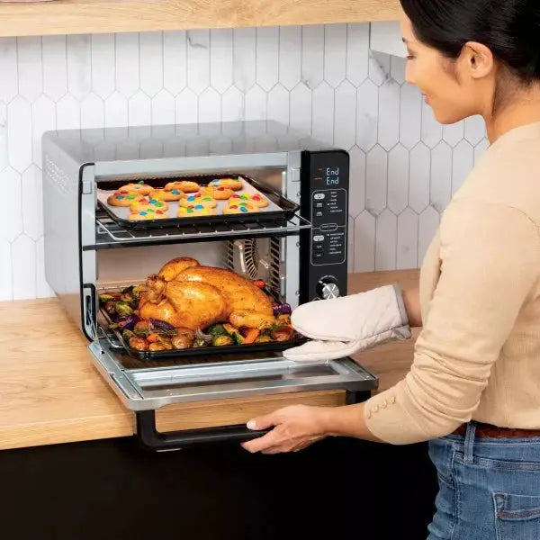 12-in-1 Smart Double Oven with FlexDoor. Convection. Air Fry. and Rapid Top Heating