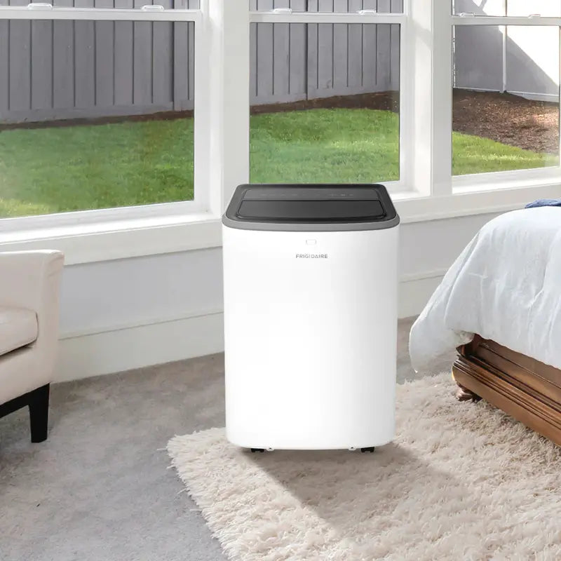 13.000 BTU Portable Air Conditioner ¨C Includes Dehumidifier Function &amp; Exhaust Hose Kit