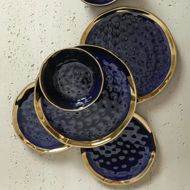 16-Piece Blue &amp; Golden Rim Porcelain Dinnerware Set. Service for 4