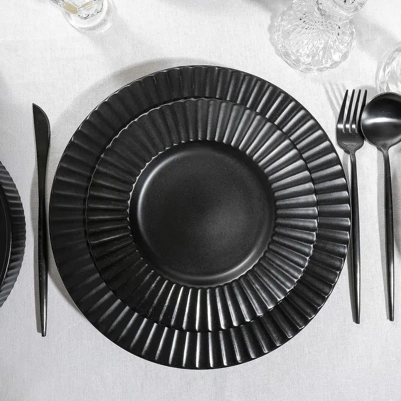 16-Piece Lusso Black Stoneware Dinnerware Set for 4