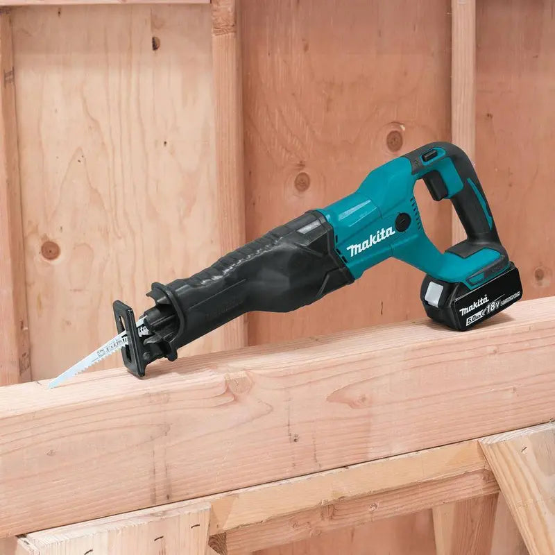 18V 5.0Ah LXT Cordless Reciprocating Saw Kit - XRJ04T