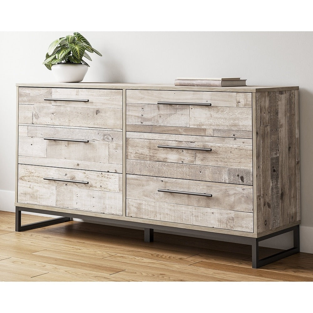 Signature Design by Ashley Neilsville Weathered Woodgrain Dresser