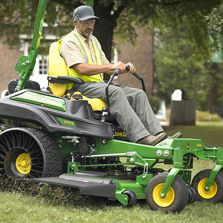 John Deere Z950M ZTrak™ Zero-Turn Mower