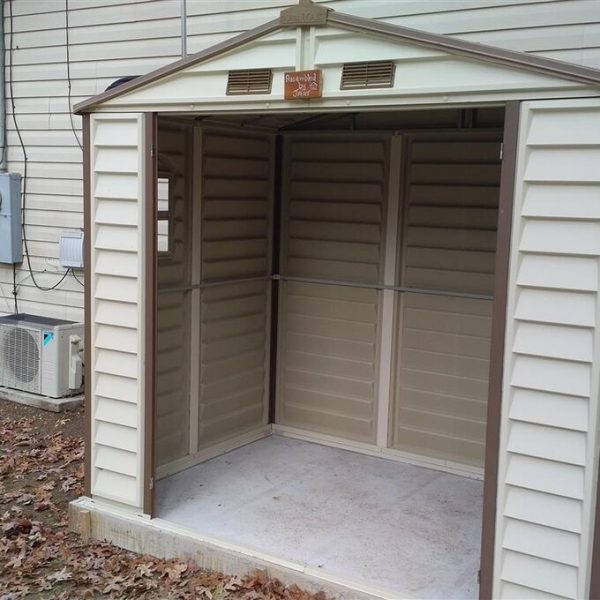 8 ft. W x 5.5 ft. D Plastic Storage Shed