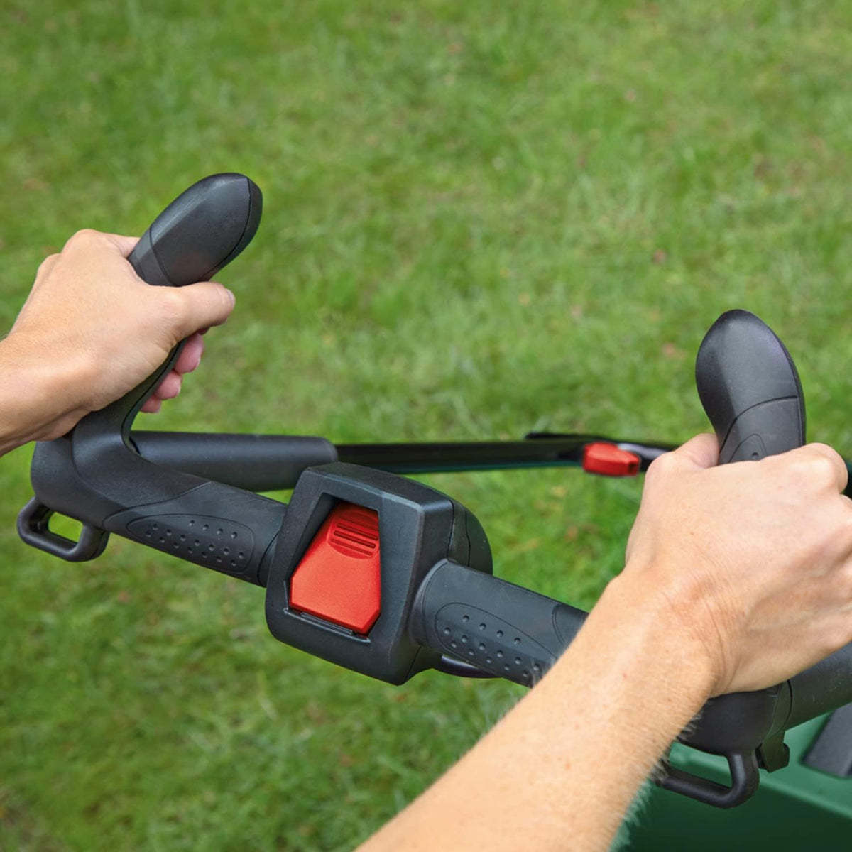 Bosch tondeuse à gazon sans fil CityMower 18V-32-300