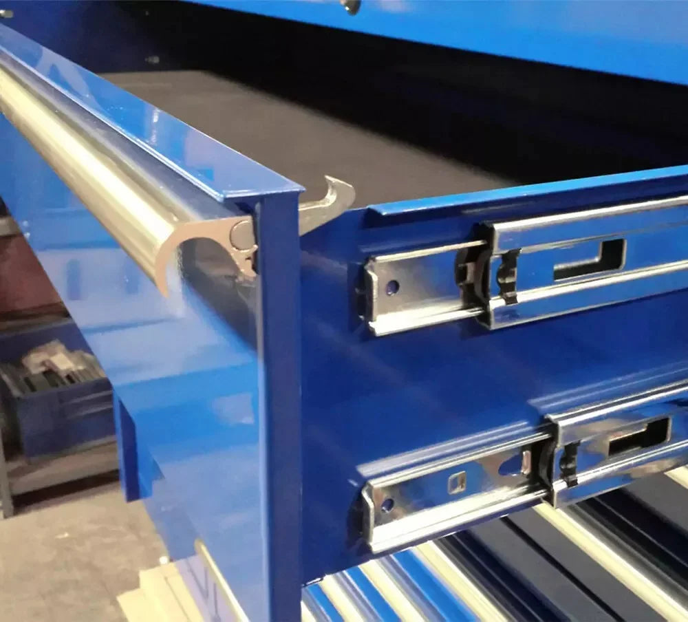 EXTREME TOOLS RX SERIES 55 12-DRAWER ROLLER WITH HUTCH AND SIDE BOXES
